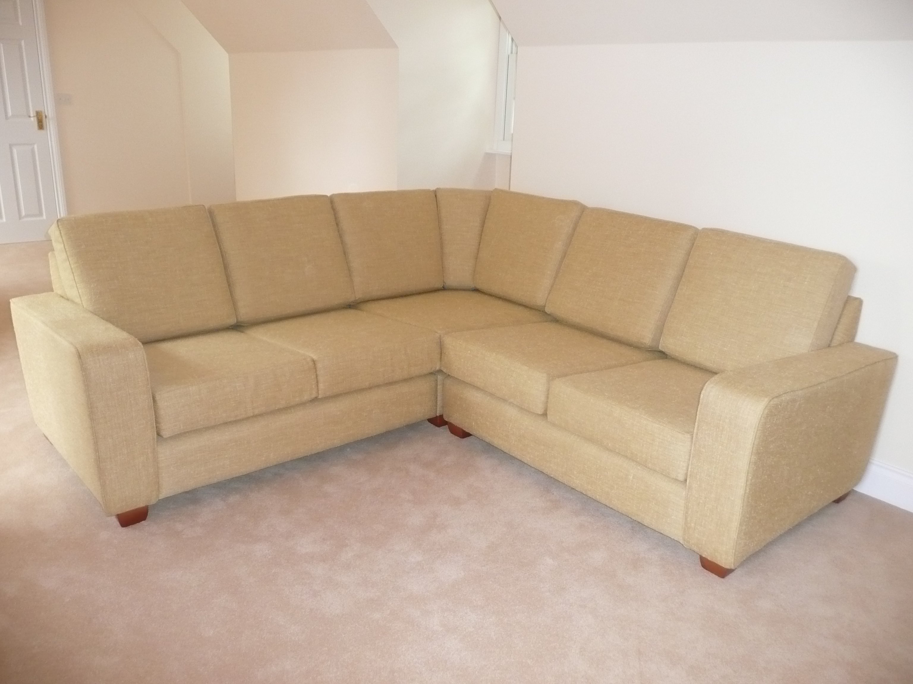 Made to measure corner units in Reading